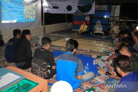 ULM lecturers create Banjarbaru's vegetable village tour