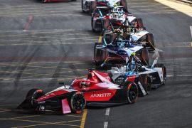 Dennis raih juara dunia Formula E musim sembilan di Inggris