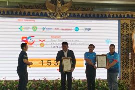 Rekor MURI 15.000 warga Sumsel serentak cek gula darah