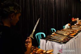 Pameran tosan aji di Magetan