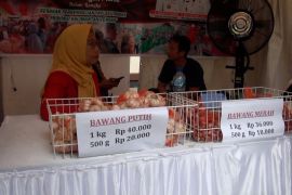 Pemprov isi Gernas BBI-BBWI di Palangka Raya dengan pasar murah