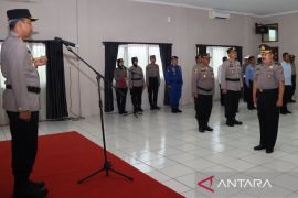 Polres Penajam anugerahkan pangkat perwira pengabdian kepada anggota