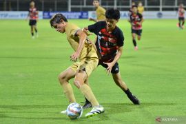 Reno Salampessy kuti jejak ayah