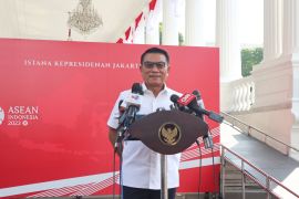 Moeldoko: Jangan coba-coba ganggu Presiden Jokowi