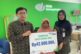 Pekerja harian lepas PT Mitra Kerinci terima santunan JKM BPJAMSOSTEK