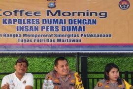 Silaturahmi dengan wartawan, Kapolres Dumai siap bersinergi menjaga kamtibmas