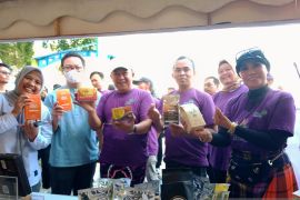 Bupati ajak pengunjung JFC borong produk unggulan UMKM Jember