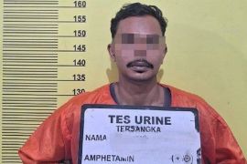 Satu pencuri dan tiga penadah HP curian diringkus polisi Bengkalis