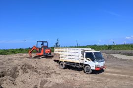 Sekitar 400 Ton FABA PLTU Air Anyir Bangka Berhasil Digunakan Komunitas Petani Babel Dalam PengelolaanMedia Tanam di Perkebunannya