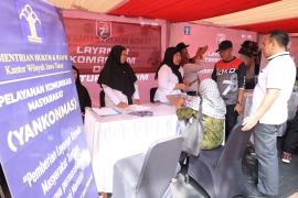 Kemenkumham Jatim buka layanan paspor di Car Free Day