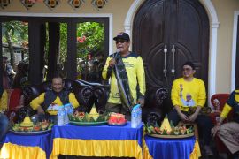 Gubernur perintahkan PUPR tuntaskan perbaikan jalan Anjir Pasar-Kota Marabahan