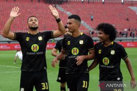 Barito Putera hajar Arema 4-0