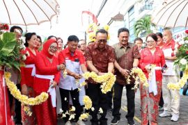 Wali Kota Denpasar sambut baik Bazar Merah Putih bantu bahan pokok masyarakat