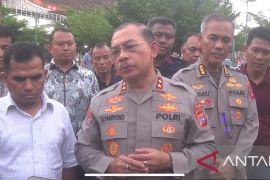 Kapolda: TIdak ada polisi injak  tempat ibadah di Masjid Raya