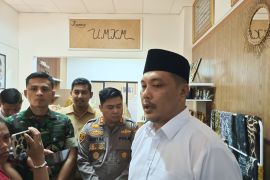 Wali Kota Aditya apresiasi ruang UMKM di sekretariat DPRD