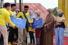 BI Kalsel serahkan PSBI penanganan stunting di SMAN 2 Kotabaru