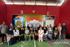 Polnep latih ibu rumah tangga kelola keuangan