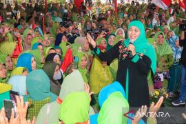 Gubernur Khofifah tekankan dukungan pemberian ASI eksklusif