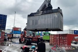 BPS sebut impor Maluku Juni 2023 turun 38,89 persen