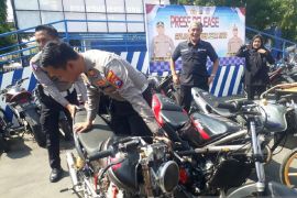 Polisi Kediri operasi cegah balapan liar