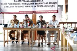 Herman Suhadi: permasalahan alur muara Jelitiktemui titik terang