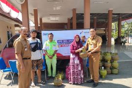 Disperindag Jember gelar operasi pasar elpiji serentak di 24 kecamatan