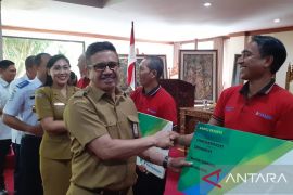 Gianyar lindungi 247 sopir angkutan  dengan BPJS Ketenagakerjaan