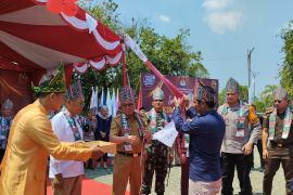 KPU Tabalong terima Bendera Kirab Pemilu 2024