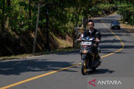 Infrastruktur jalur lintas selatan Jawa