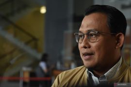 KPK periksa pimpinan perusahaan terkait korupsi di Basarnas