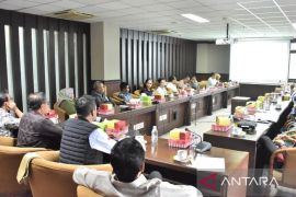 DPRD Kaltim-Bankaltimtara bahas penambahan modal