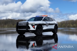 Mobil Polisi Chevy Blazer EV mengusung tenaga 105 kWh