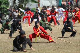 Latihan antarperguruan silat cegah tawuran Page 1 Small