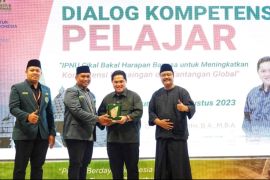 Menteri BUMN motivasi pelajar melalui dialog