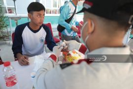 Dinkes Kota Madiun lakukan skrining TBC di pondok pesantren