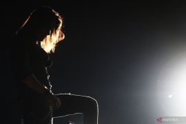 Kala DEWA 19 tambatkan standar baru konser rock lokal skala stadion