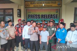 Ambil alih kasus pelecehan Merah Putih, Kapolres imbau masyarakat ciptakan situasi kondusif