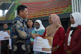 Pemkot Kediri tuntaskan penyaluran bantuan modal usaha tahap I