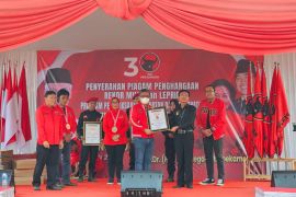 Rekor MURI untuk PDIP dengan lokasi pengobatan gratis terbanyak