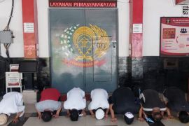 Lapas Sidoarjo: Delapan narapidana terima hak bebas bersyarat