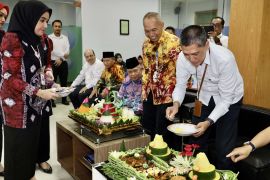 Dirut Bank Kalsel apresiasi pencapaian kinerja Bank Kalsel Syariah