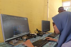 Disdik Jayapura mendorong semua SMK kembangkan produk unggulan