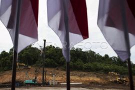 Hilirisasi untuk kesejahteraan masyarakat