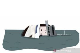 Kapal berpenumpang lima orang tenggelam, dua hilang
