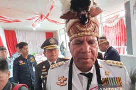 Gubernur Waterpauw minta TNI/Polri tangkap puluhan OTK di Fakfak