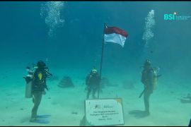 BSI kibarkan merah putih di dasar laut Pulau Rubiah