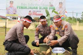 Dukung program penghijauan, Polda Kaltara laksanakan penanaman bibit pohon