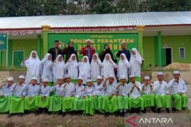 Ponpes Darus Shofa Bangka Selatan gandeng Al-Azhar kursus bahasa