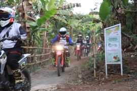 Hobi terabasan, inilah teknik aman - nyaman naik motor trail
