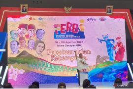 Masyarakat diajak untuk mengapresiasi jasa pahlawan lewat Rupiah